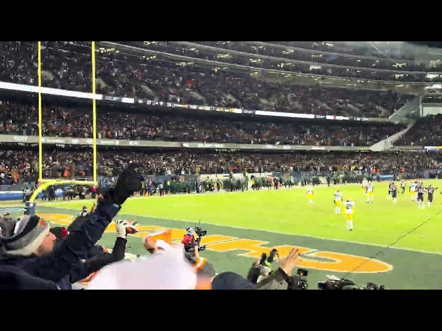 Caleb Williams to DJ Moore go ahead touchdown!