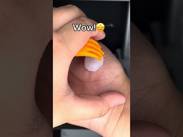 I 3d printed a so cool little hand magic trick! 🪄 🤩🤯