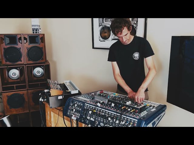 We Run The Scene 🔊 Live Dub Mix | Matt Interrupt (Reggae Roast Soundsystem Sessions)