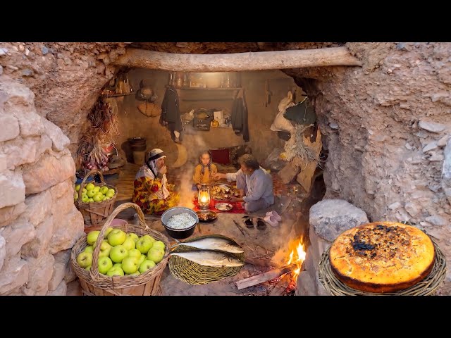 Traditional village Cooking: Amazing Fish With Mushroom Sauce & Apple Cake🍏