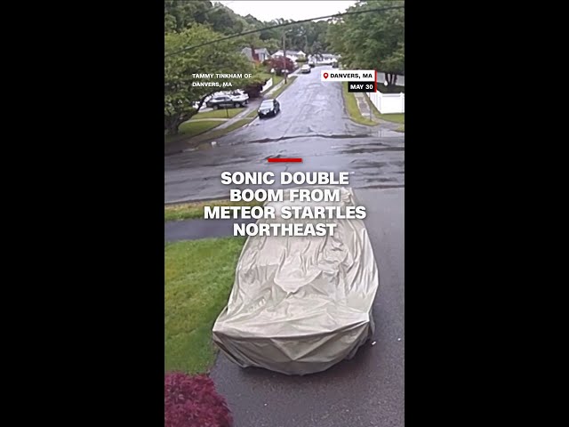 Sonic double boom from meteor startles Northeast