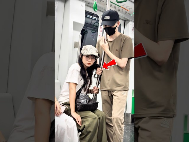 🔴It was too dangerous, we rescued her! #kindness #lifelessons #silenthee #sos