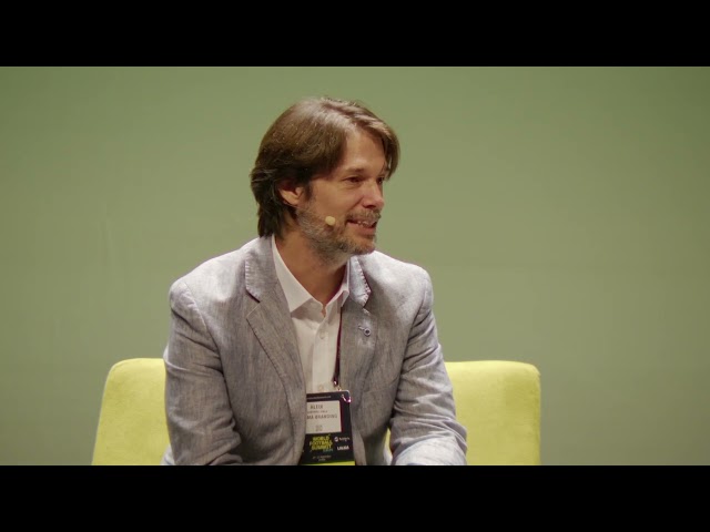 A Masterclass on How to Connect with Football Fans Through Sports and Entertainment