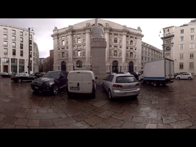 360 video: The Middle Finger, Milan, Italy