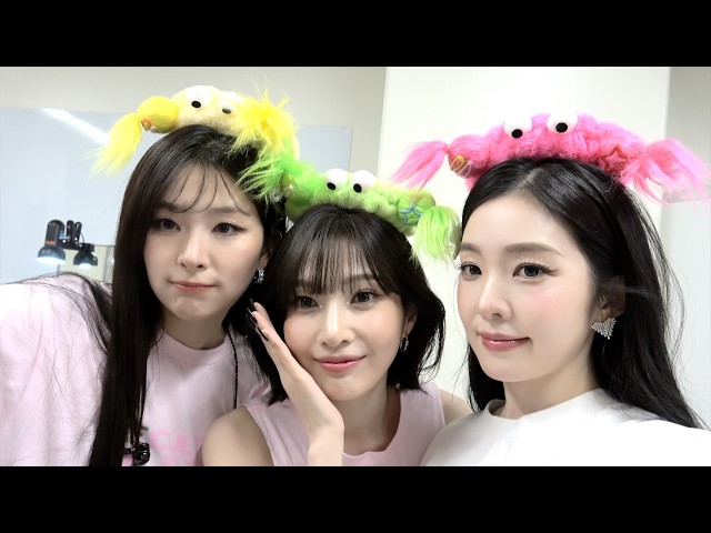 Red Velvet SMTOWN LIVE 2025-26 in FUKUOKA & BANGKOK Behind