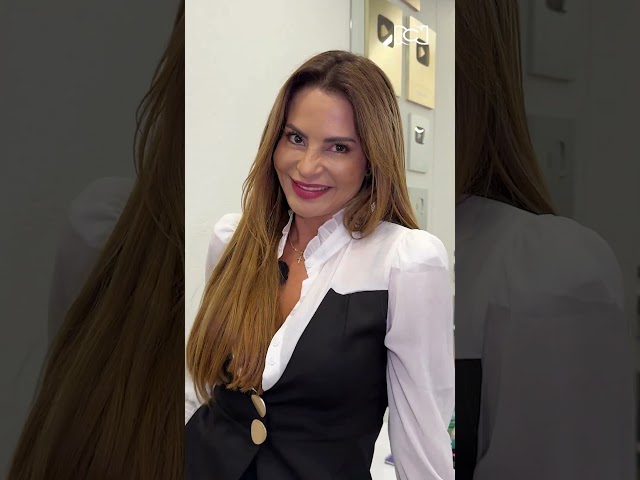 Michel returns to Ecomoda and continues to charm the women at the barracks | Betty la fea