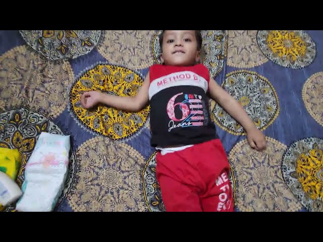 Newborn Baby Pamper Changing Routine 🍼 | Viral Family Vlog 2