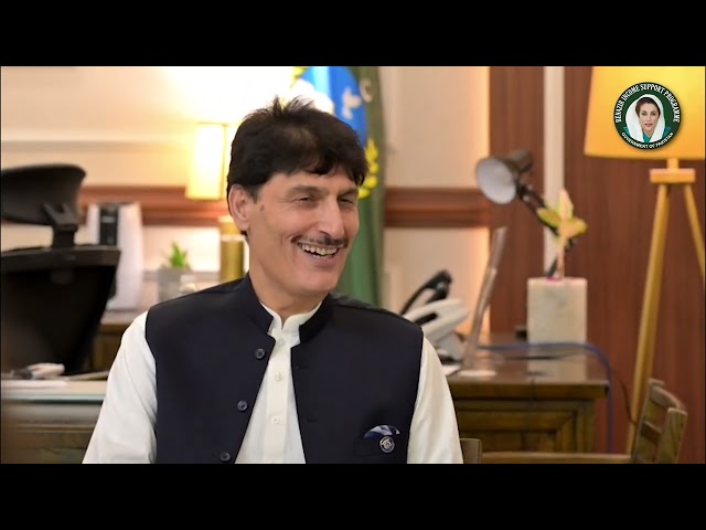 چیئرپرسن سینیٹرروبینہ خالدکی پشاورمیں ایڈیشنل چیف سیکرٹری خیبرپختونخوالیفٹیننٹ (ر)اسلام زیب سےملاقات