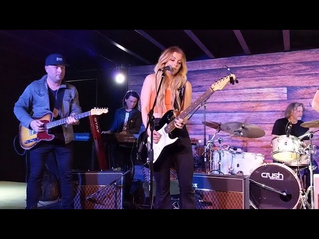 Little Wing - Guthrie Trapp, Daniel Donato, Lindsay Ell and Sadler Vaden