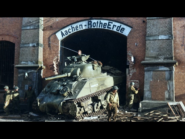 The fall of Aachen, 1944 (combat footage)