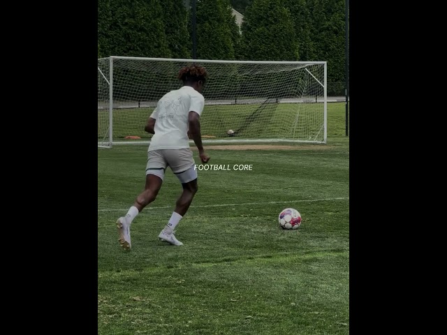 Football core FOOTBALL FUNNY FAILS CRAZY DRIBBLING, SKILLS, & GOALS #soccerfails #soccer #shorts