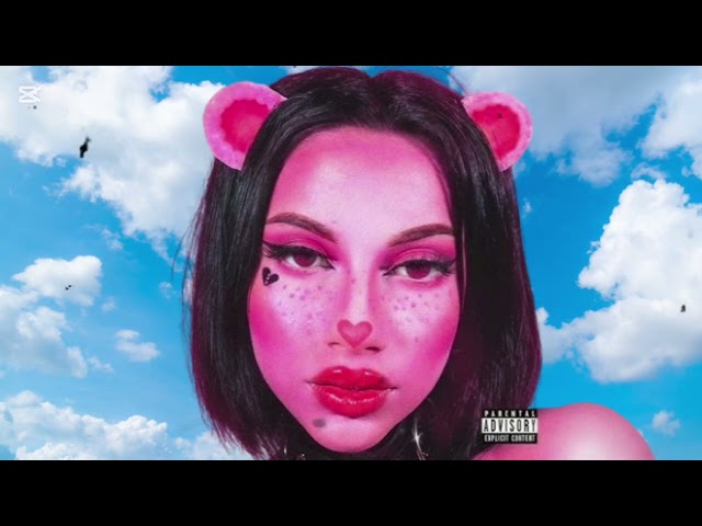 QUE VAS A HACER HOY x NUBES – OMAR COURTZ x DE LA ROSE