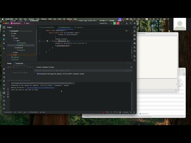 Using IntelliJ and BlueJ to read a text file