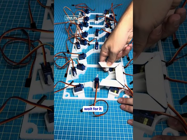Massive Mechanical Servo Motor Clock #arduino #technology #electronics #engineering