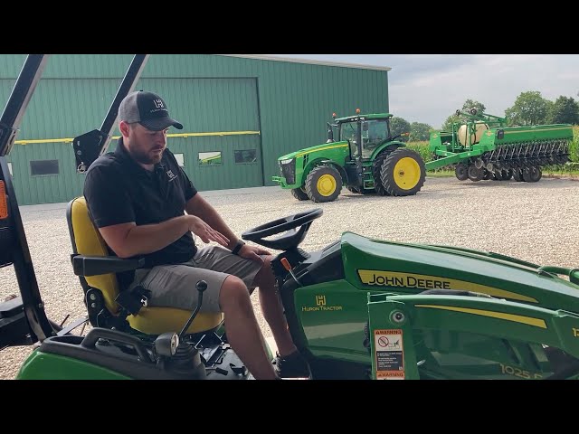 John Deere 1025R Features & Operation