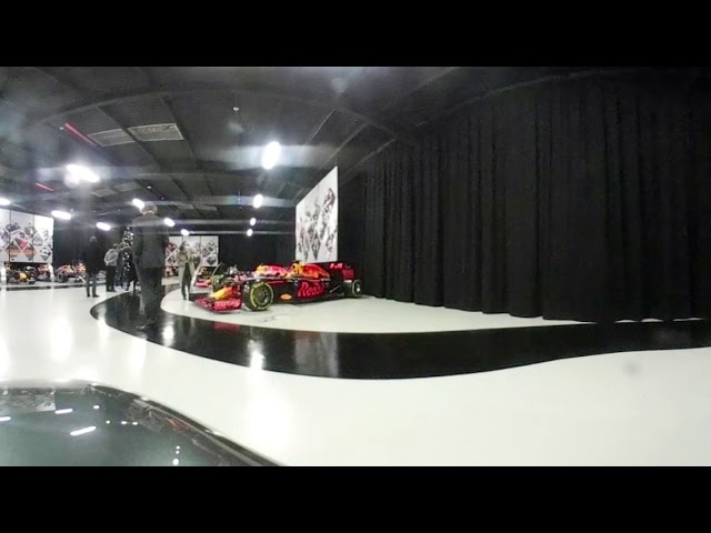 360° Video ... The Valkyrie Aston Martin & Red Bull Hypercar / Christian Raum
