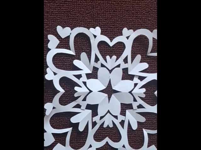 Snowflake Paper Craft | Paper Snowflake ❄️ ❄️#shorts #snowflake #viralshorts #papercraft