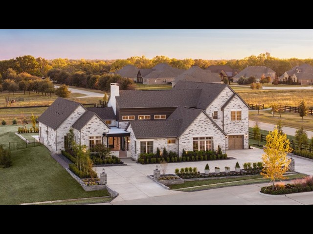 INSIDE 6 OF THE BEST LUXURY MODEL HOMES IN TEXAS