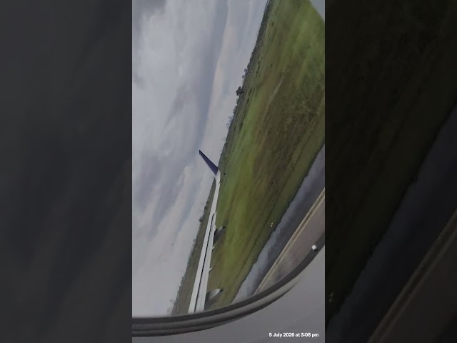 Full Video of a Flight from Runway to Take-off ✈️