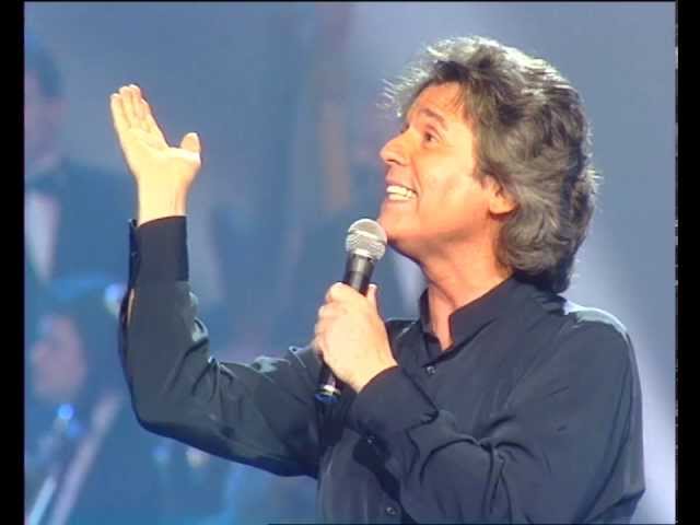 RAPHAEL "ESCÁNDALO"
