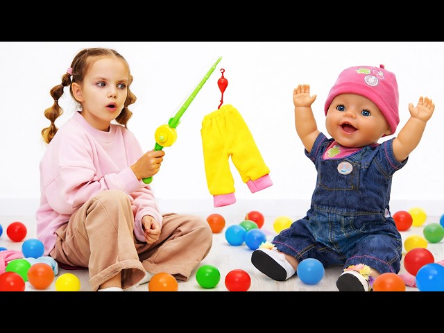 Maya and Lina's mission for today: clean the room