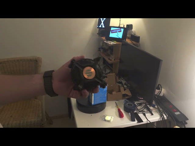 Unboxing INTEL i3-14100 with boxed Laminar RM1 cooler (Use a better cooler)