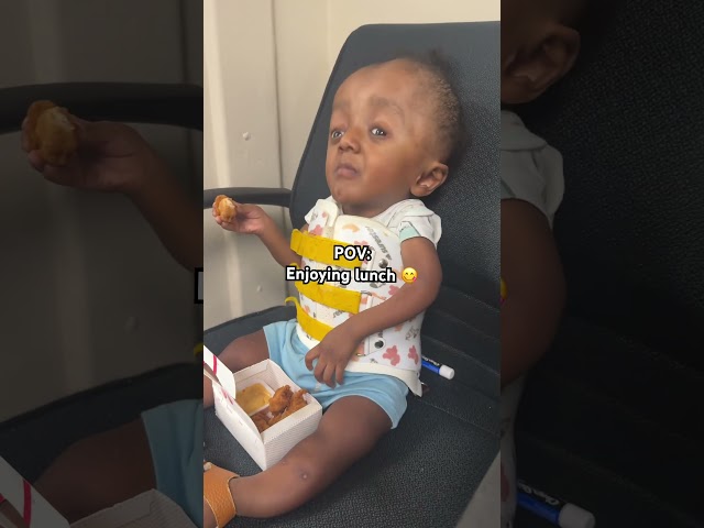 His little thumbs up! 👍🏾 why is he growing so fast 🥹🫶🏾☹️