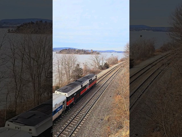 Best Continuous Horn Blast Ever! Metro North Train #8840, Along The Hudson! 😃