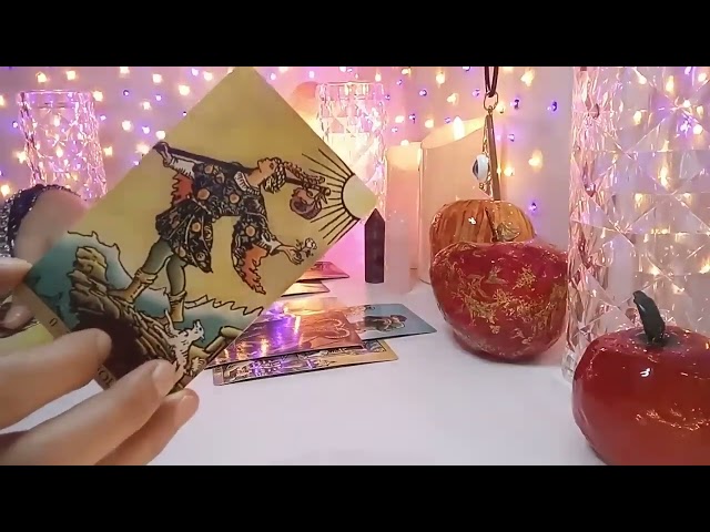 ARIES - ENAMORASTE A ESTA PERSONA! LA IMPOSIBLE... LE ARREBATASTE EL MIEDO Y LE ENCANTA!