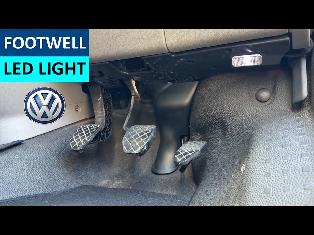 Reemplazo de la luz LED del espacio para los pies del conductor de la VW T6