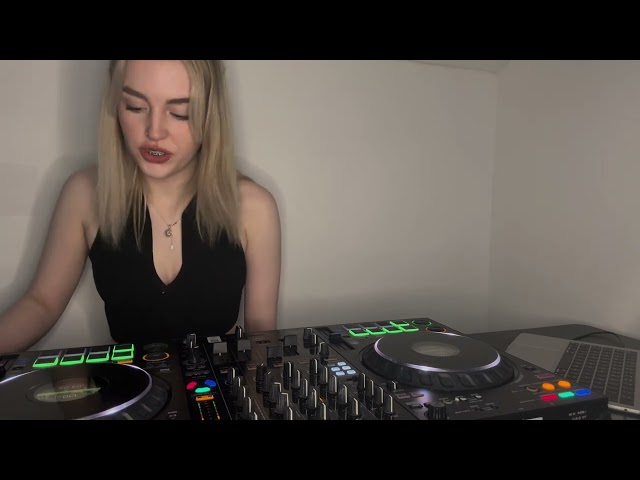 Mowgli’s Tech House Mix 