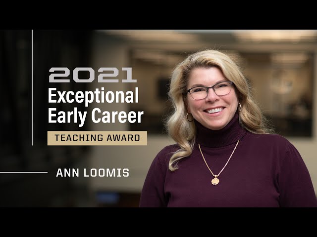 Top Nursing Professors | Ann Loomis is Inspiring the Next Generation of Leaders in Nursing
