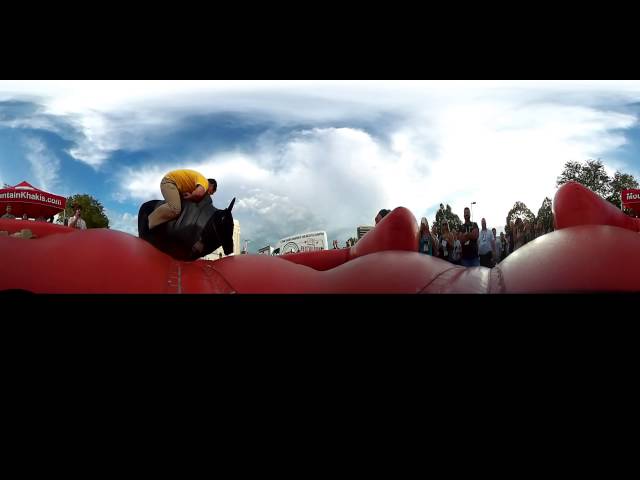 Kevin rides Bull in 360 at the Outdoor Retailer 2015