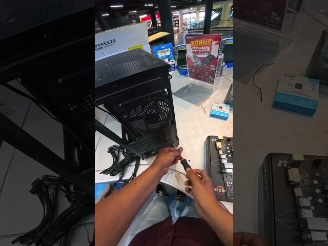 hayuuuu merakit pc itu mudah loooo #rakitkomputer #it #shorts #shortvideo #foryou #itcommunity #fyp