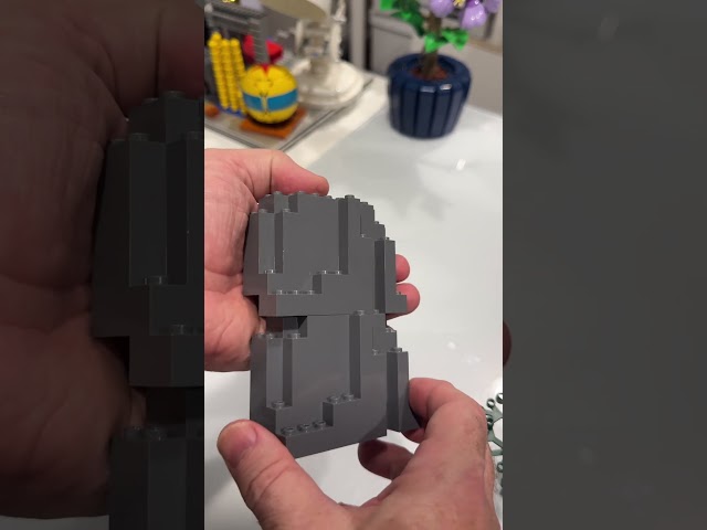 How I build steep LEGO mountains 🏔️🧱#LEGO #LEGOMOC #LEGOTutorial