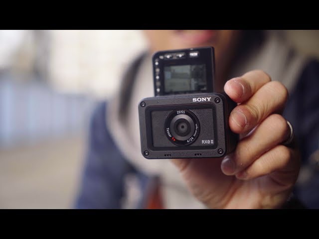 Sony RX0 II Hands-on - What The Flip?!