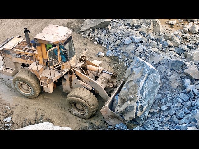 Mega Stone Loading Experience Huge Stone Loading in Quarry