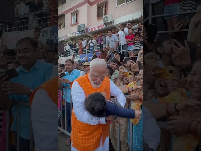 हमारे प्रधानसेवक श्री  नरेंद्र मोदी जी