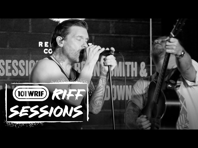Brent Smith & Zach Myers - "A Symptom of Being Human" (live @ Rock & Brews) | Riff Sessions