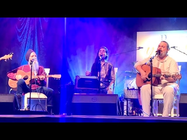 MANU OM & GURUGANESHA – LIVE FULL CONCERT FROM SWEDEN