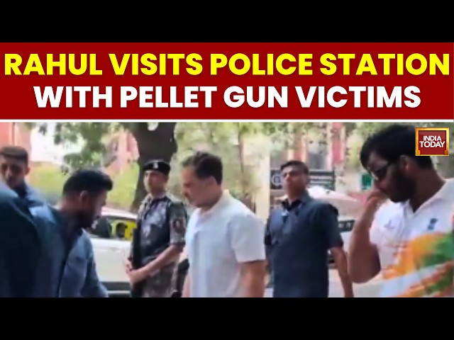 Rahul Gandhi at Parliament Police Station with Pellet Gun Victims | CJP Protest | India Today