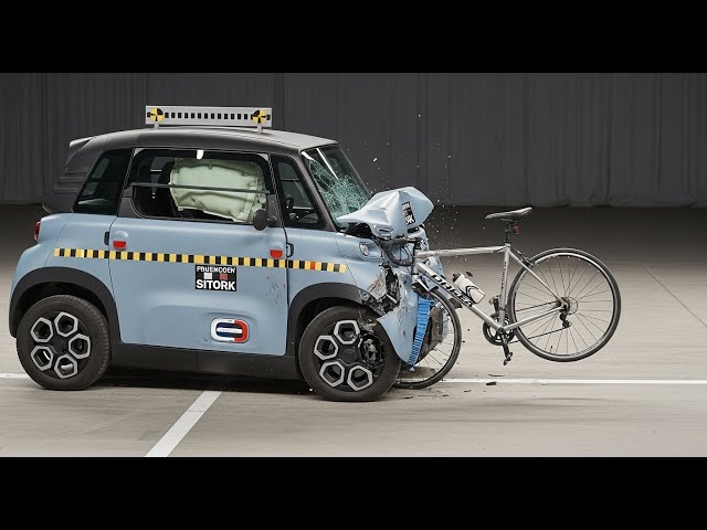 SMALL CARS CRASH TEST