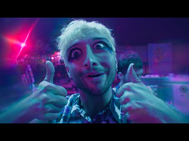NICOLÁS CAGE (Videoclip Oficial) - Alan Sutton y las criaturitas de la ansiedad