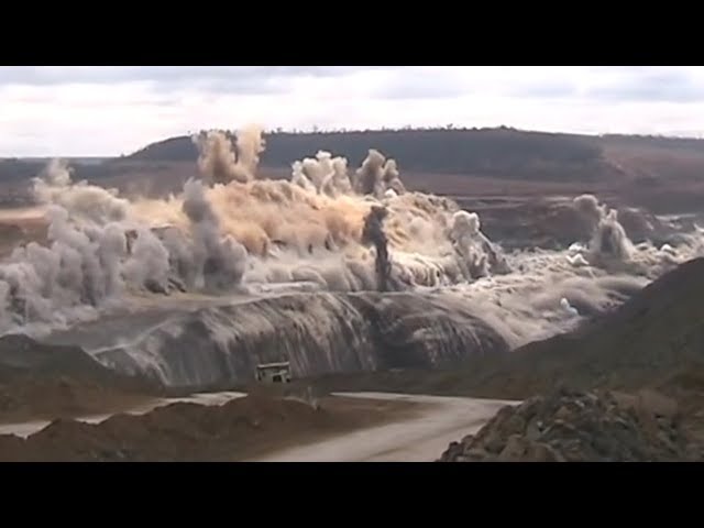 Top 10 Spectacular Explosions during blasting