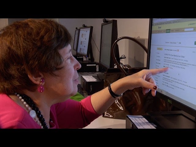 Senior Planet: First-of-its-kind tech training center gets older adults online | MetroFocus