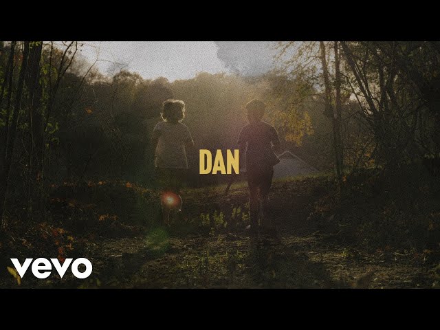 Noah Kahan - Dan (Official Lyric Video)