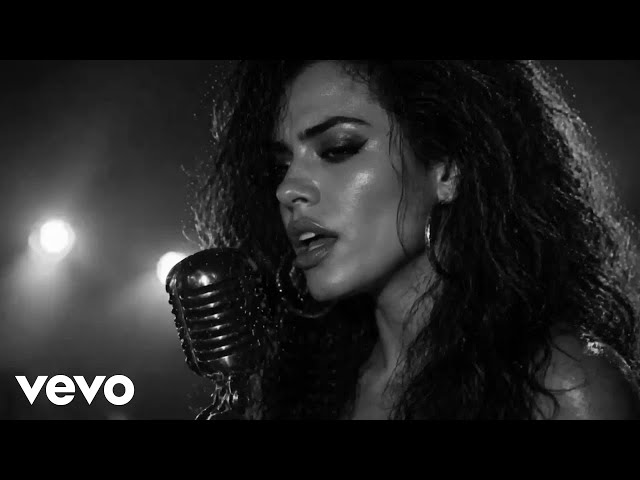 Lia Monroe - Nací para ser yo (Official Music Video) (Lyric Video)