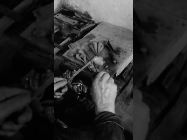 Smoking Pipe Factory in 1974