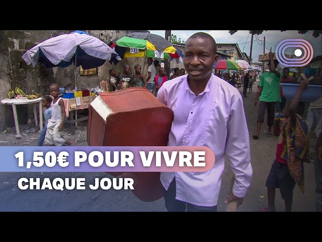 Congo: Children playing music in the middle of the slums
