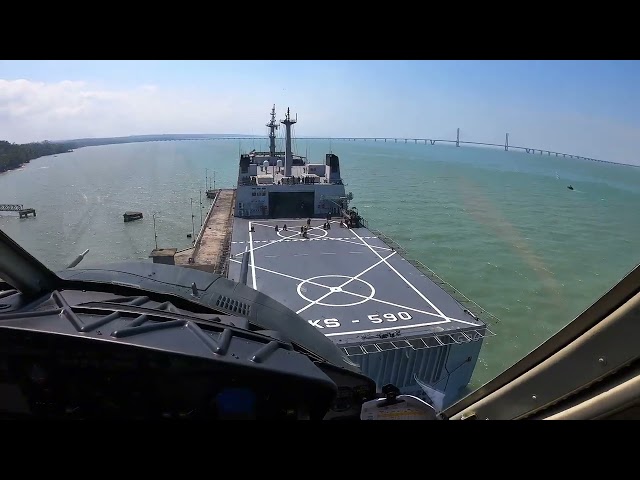 COCKPIT VIEW SHIPBOARD OPERATION